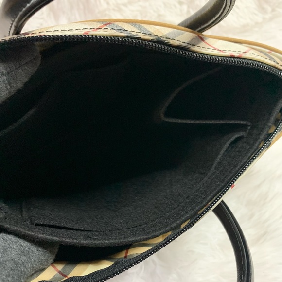 Burberry Blue Label Authentic Women's hand bag - Picture 9 of 10